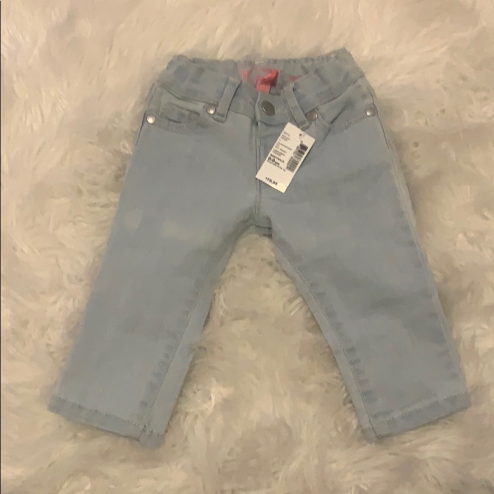 6-9m jeans - Picture 1 of 3